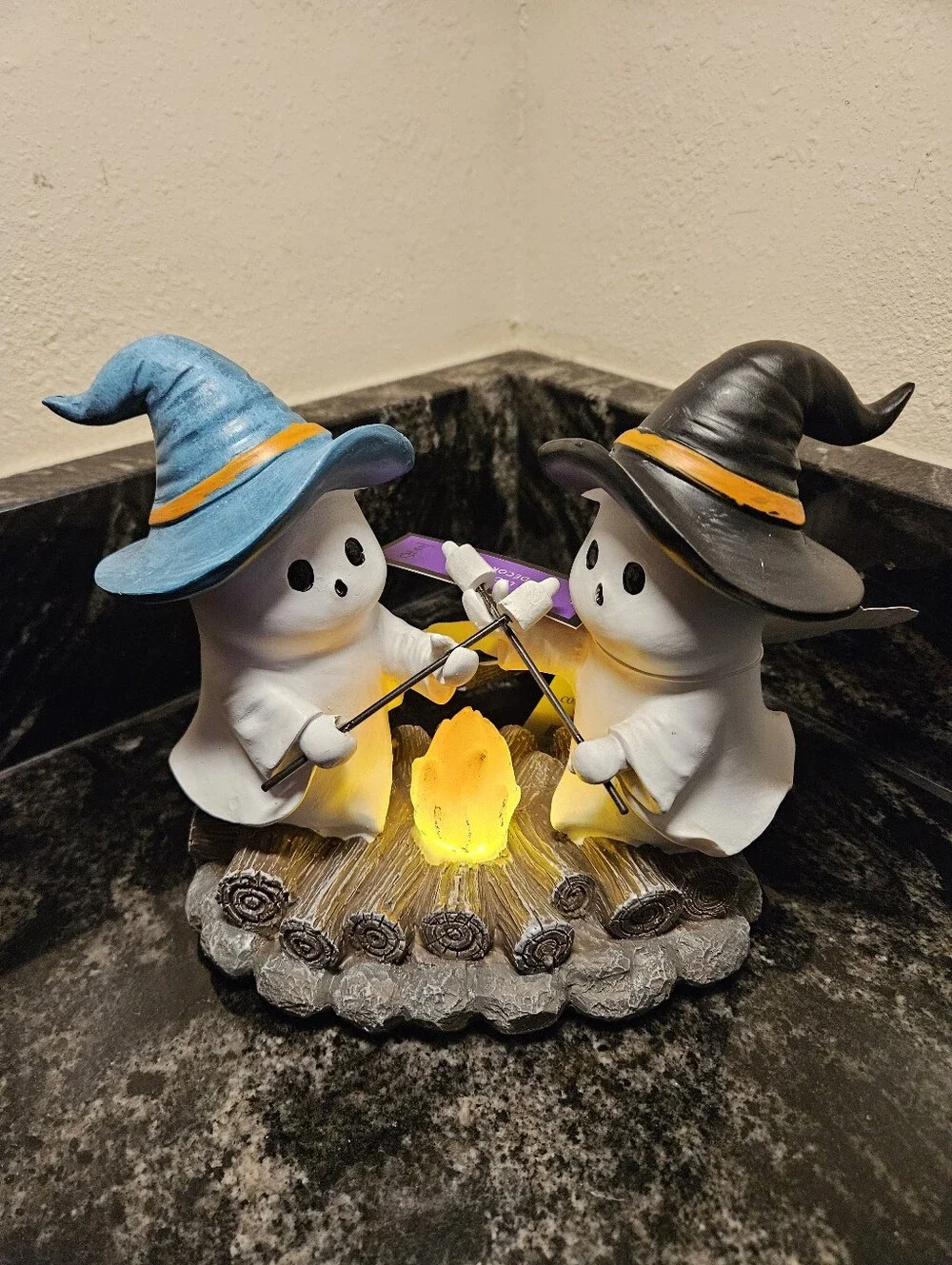 NWT Halloween Ghost Campfire Flickering LED Night Light Spooky Decor